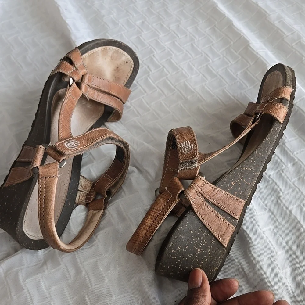 Teva Ventura Women's Brown Wedges Sandals Size 9.5 Summer Shoes